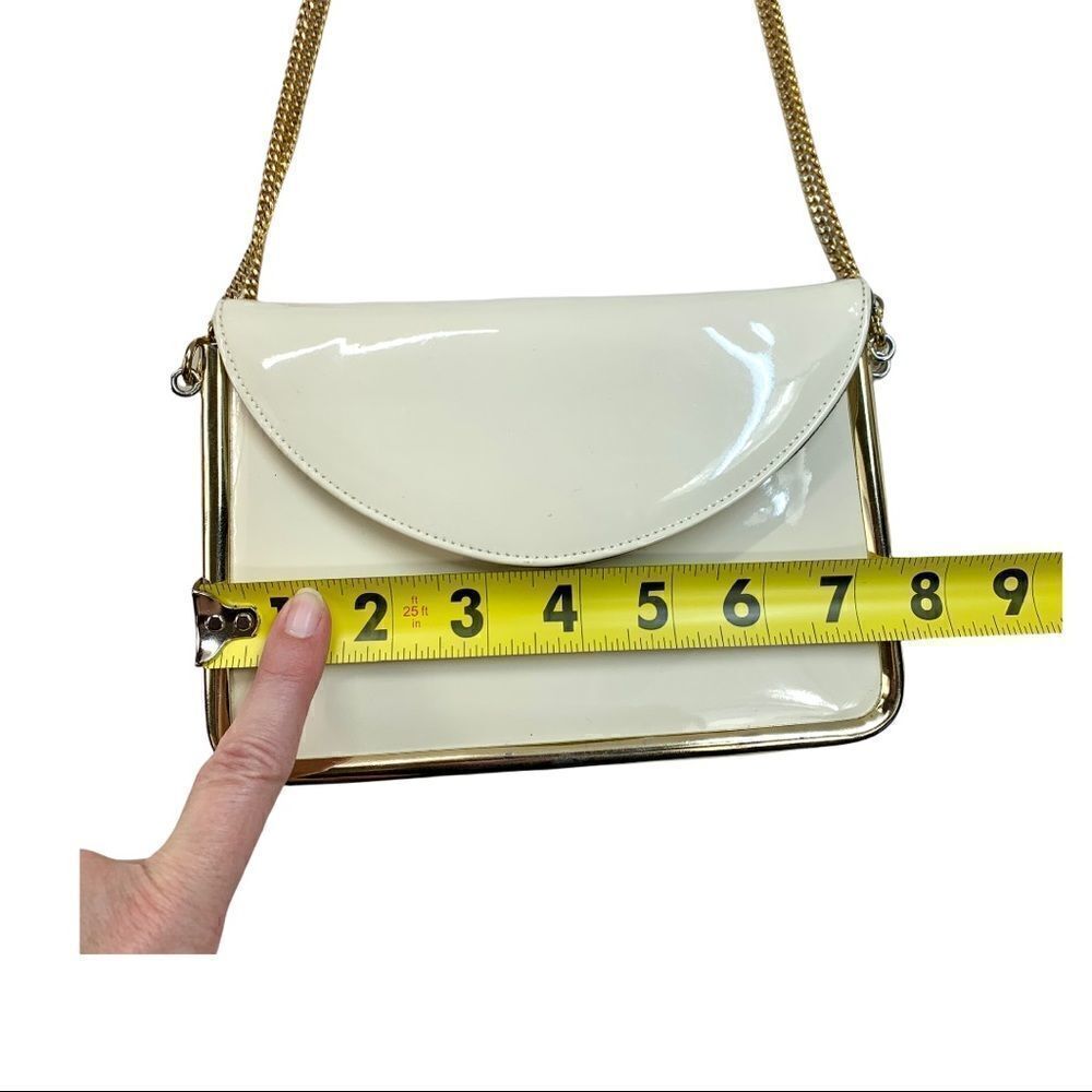 🔵Robert Bestien Ivory Patent Leather Bag Purse Shoulder Chain Strap Vtg - Picture 3 of 10